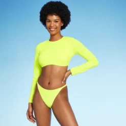 Women's Cropped Open Back Rashguard - Wild Fable™ -Wild Fable GUEST f916201a 30ec 4766 b8b6 b6aa6198bc47